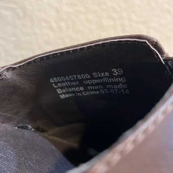 Dansko Tamara Women's Brown Leather Clogs Size 39 - Picture 3 of 8